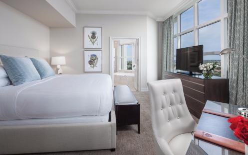 One Bedroom Full Gulf View Suite